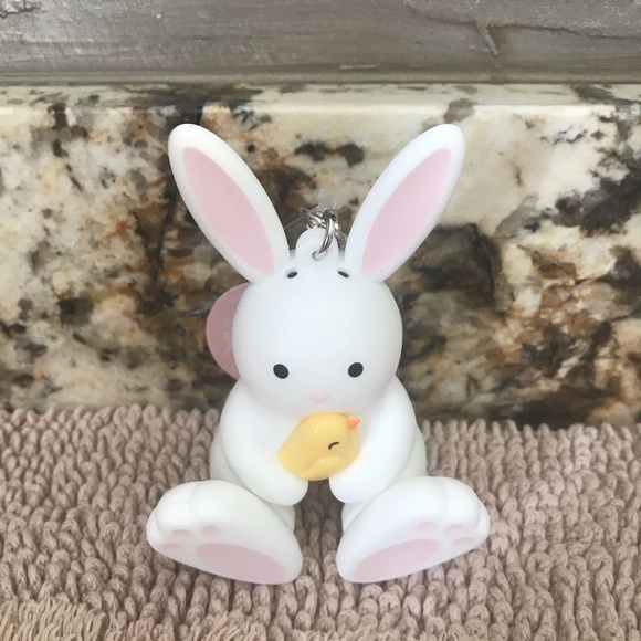 Bath & Body Works Accessories Bath And Body Works Bunny And Chic